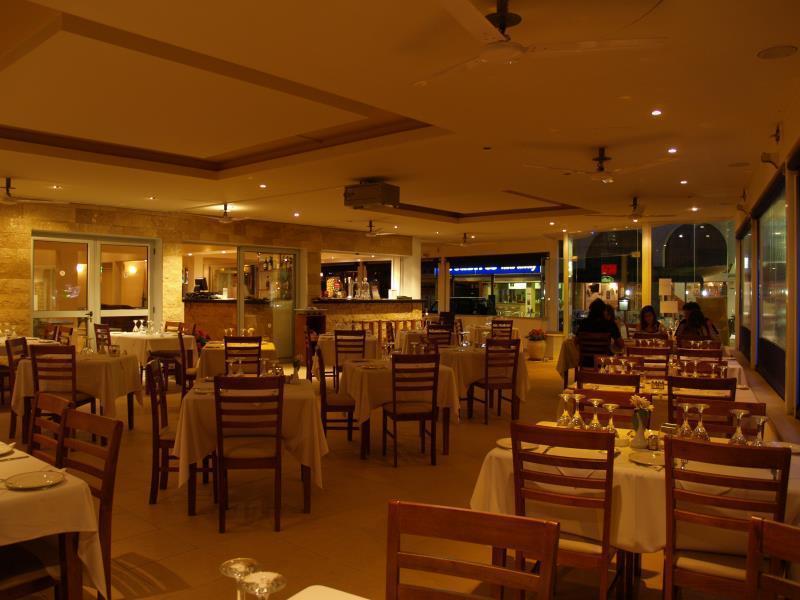Daphne Hotel Apartments Cyprus Paphos Exterior foto